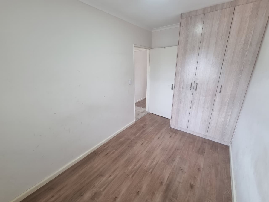 To Let 2 Bedroom Property for Rent in Wetton Western Cape